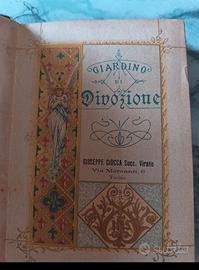 Libro antico religioso