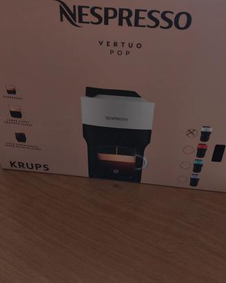 Macchina caffè Nespresso Vertuo Pop