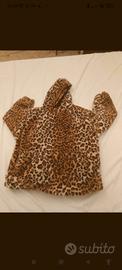 Felpa hoodie a fantasia leopardata con tasche