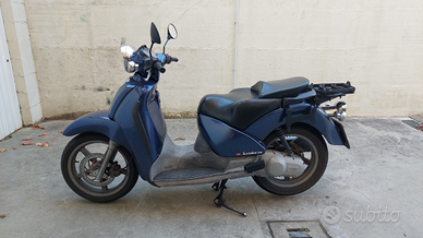 Aprilia Scarabeo 150