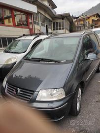 Sharan 2008 226000km