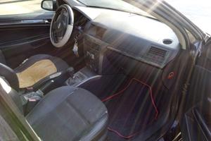 OPEL Astra - 2005