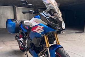 MOTO BMV F900 XR 2025