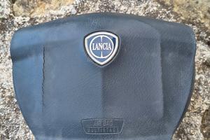 Airbag volante Lancia Musa