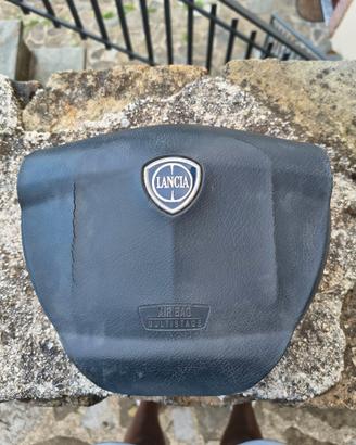 Airbag volante Lancia Musa