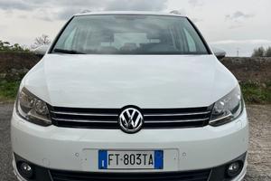 Touran Metano 180.000km 2015