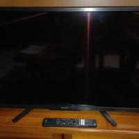 tv  televisore sony modello KD-32W800
