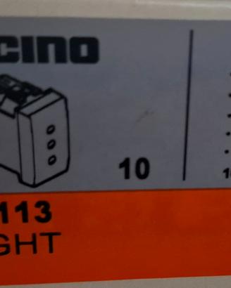 10pz. N4113 prese 10A living light bticino