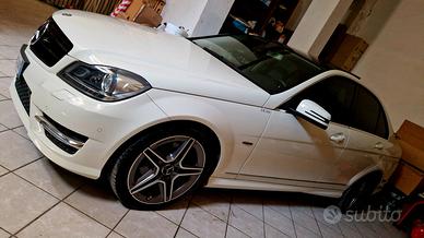Mercedes-Benz C220CDI