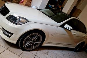 Mercedes-Benz C220CDI