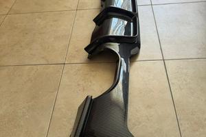 Diffusire bmw serie 4 in “carbonio”