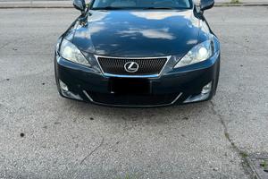 Lexus Is 220d Luxury