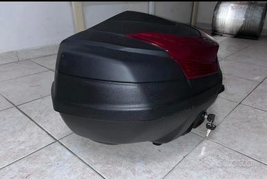 Bauletto+staffa originale Yamaha Tmax 530