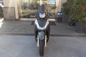 HONDA SH 300 i Anno
