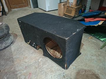box per subwoofer 30 cm. per ape 50 b faro.