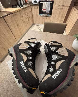 Scarponi da trekking 38