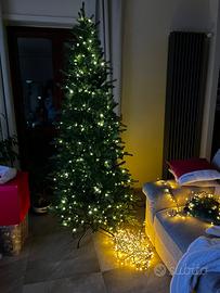 Albero di Natale pre-illuminato