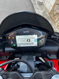 Aprilia tuono 660