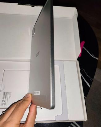 Acer Iconia Tab 10