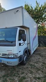 Nissan cabstar adibito a negozio