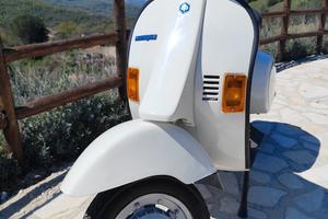 vespa Hp 50 del 93 restaurata 