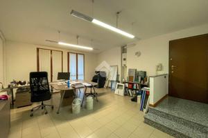 UFFICIO A AGRATE BRIANZA