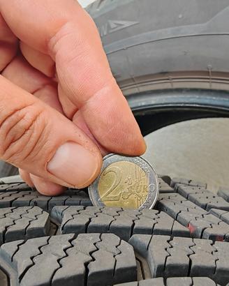 Gomme Invernali Bridgestone Blizzak 6 - 225/60 R18
