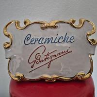 Insegna Ceramiche Batignani da esposizione