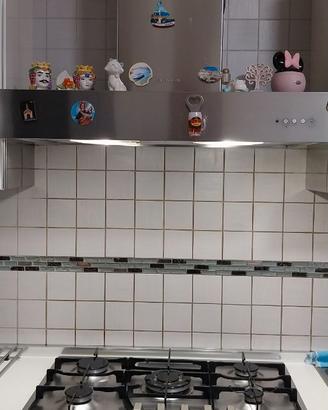 Piano cottura con cappa Hotpoint / Faber