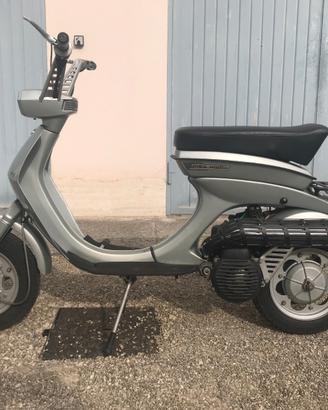 Innocenti Lambretta Lui 75 SL Lubematic