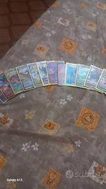 30 carte pokemon miste da collezzione