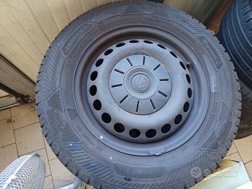 cerchi /gomme VW t5 t6. 215/65 r 16