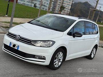 Volkswagen Touran 2.0 TDI 150 CV DSG GARANZIA 12 M