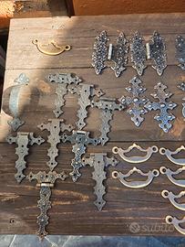 Cerniere,maniglie,mostre, chiavi 