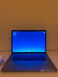 Mac book Pro 15" 2019 con difetti