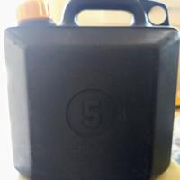 Tanica in plastica  per caburante