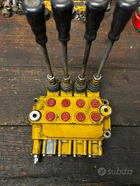 Distributore oleodinamico ami 254