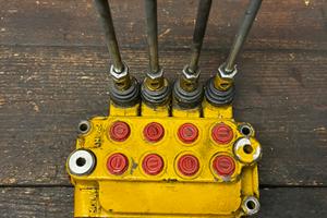 Distributore oleodinamico ami 254