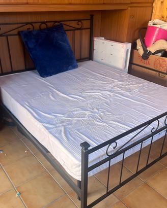 Camera da letto in Ferro Battuto