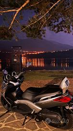 Xmax 125