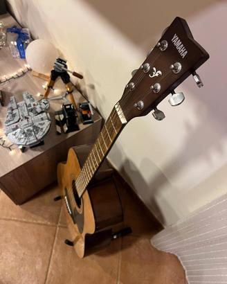 chitarra Yamaha 