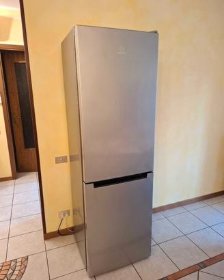 Frigorifero Combi Indesit A++ No Frost Inox