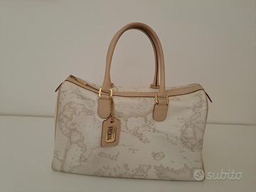 Bauletto bianco Alviero Martini  1^Classe