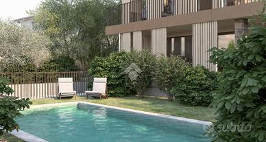 3 LOCALI A TORRI DEL BENACO