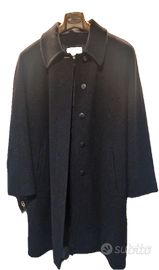 cappotto blu in lana.