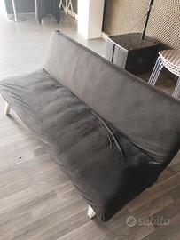 4 divani in similpelle