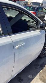 TOYOTA AURIS PORTA ANTERIORE DX