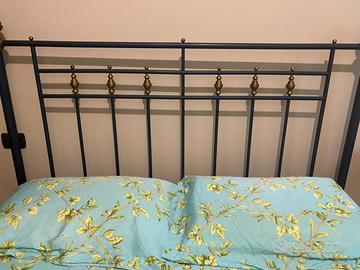 Letto matrimoniale in ferro battuto