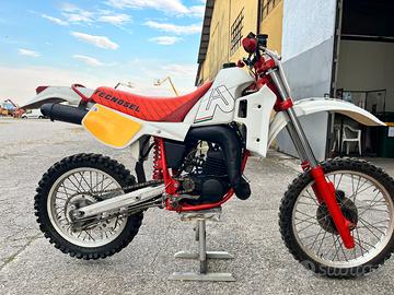 Aprilia rx 125 1983 epoca