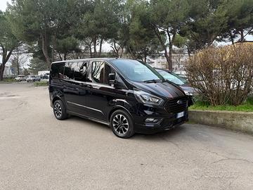Ford Tourneo